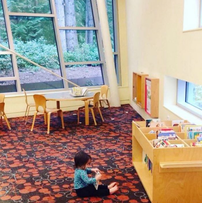 baby-at-the-library